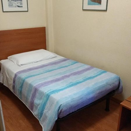 Hotel Lucciola Бордігера Екстер'єр фото